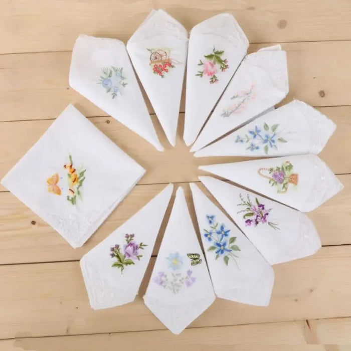 3Pcs/Set Women  White Square Handkerchief Floral Embroidered Pocket Hanky  Lace Cotton Baby Bibs Portable Towel